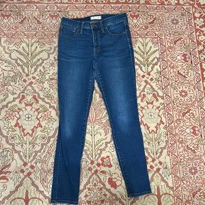 Madewell dark wash roadtripper skinny jeans size 27